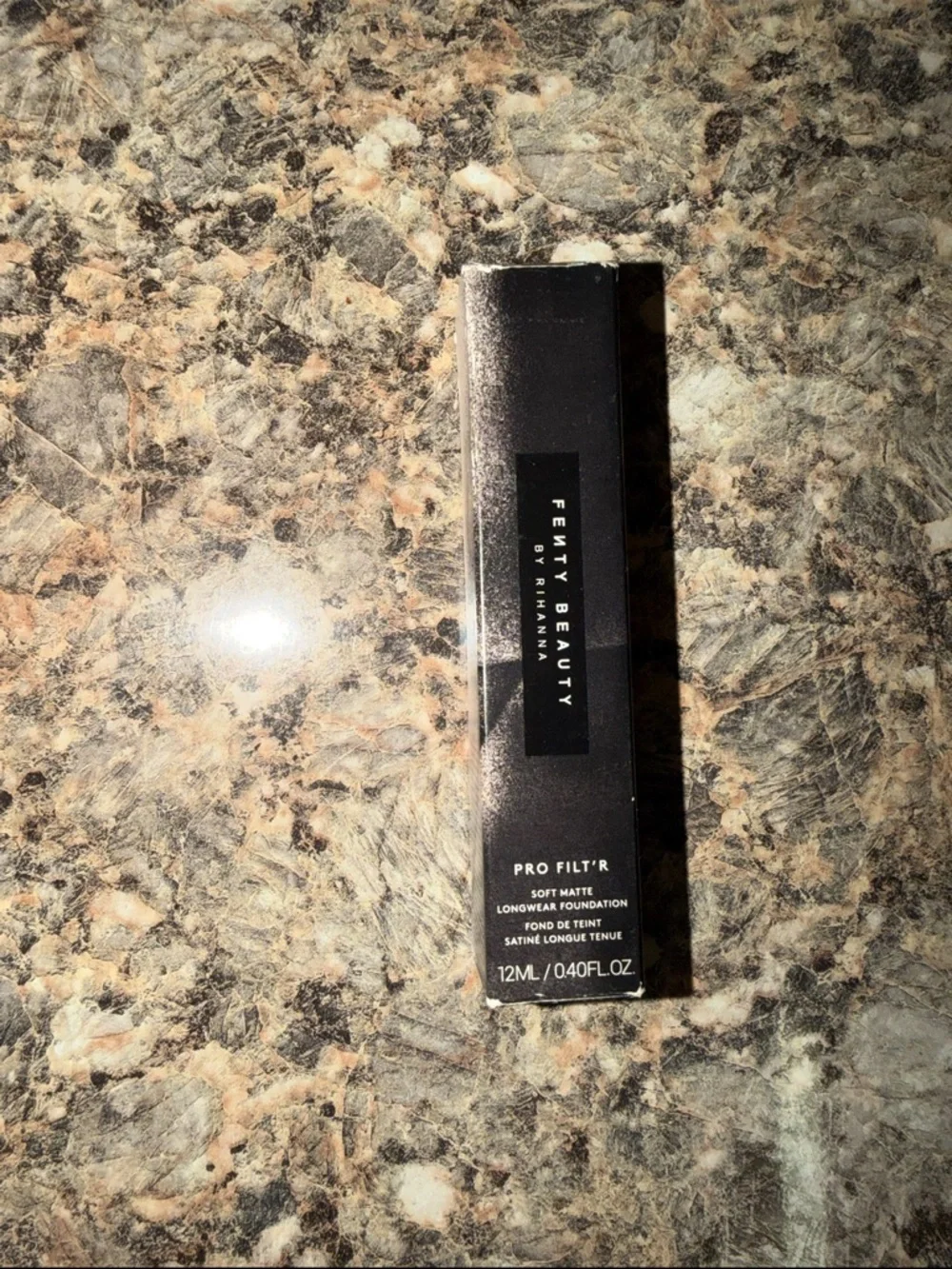 Fenty Snackz by Fenty Beauty by Rihanna Pro Filt'r Mini Soft Matte Longwear - Picture 2 of 6